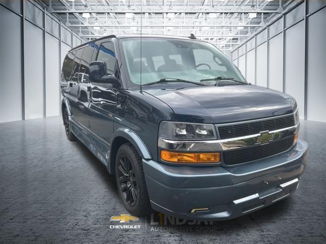 2021 Chevrolet Express Passenger RWD 2500 Regular Wheelbase LS