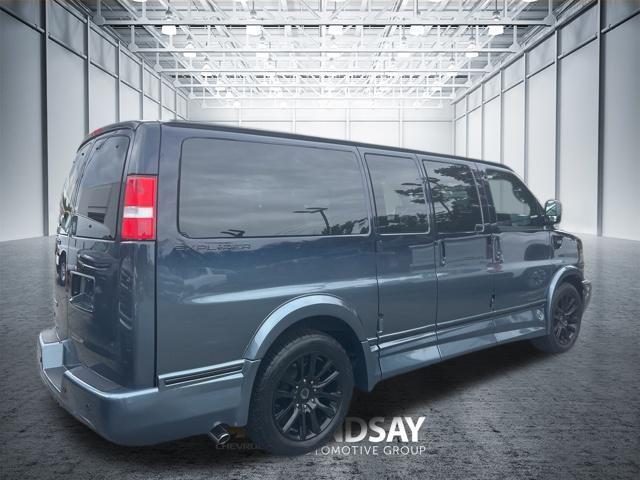 2021 Chevrolet Express Passenger RWD 2500 Regular Wheelbase LS