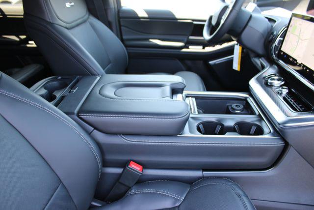 2026 Ford Expedition Max Platinum MAX