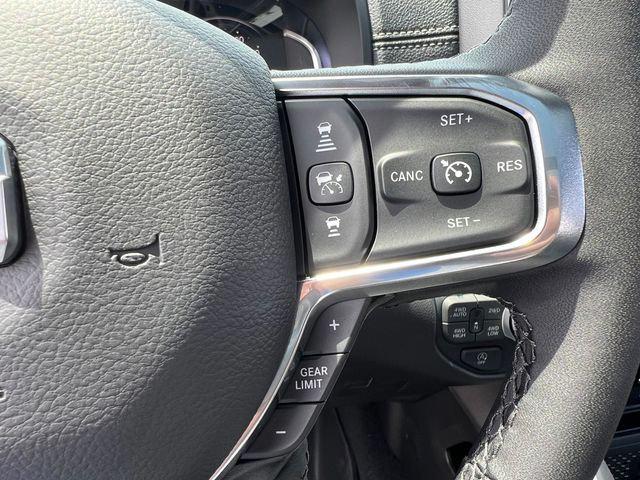 2026 Ram 1500 Laramie Crew Cab 4x4 5'7" Box