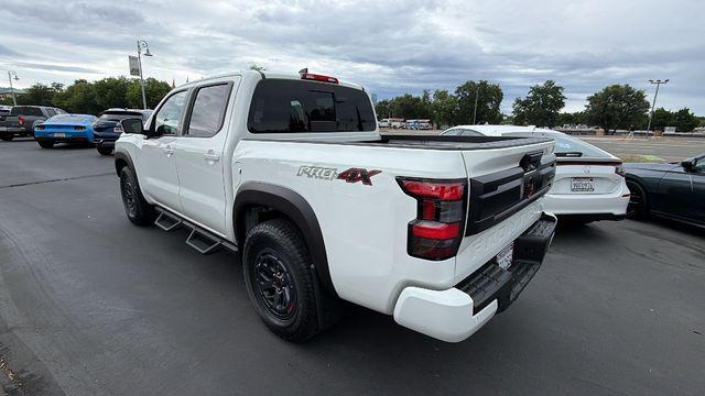 2025 Nissan Frontier Crew Cab PRO-4X 4x4