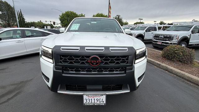 2025 Nissan Frontier Crew Cab PRO-4X 4x4