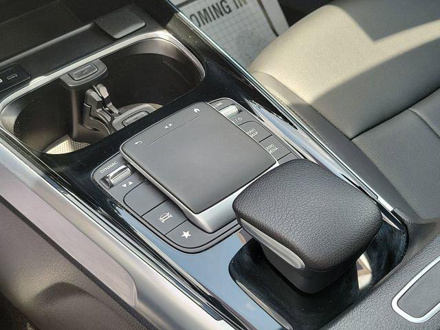 2022 Mercedes-Benz GLB GLB 250