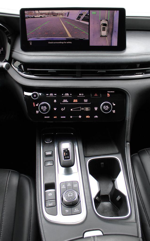 2023 INFINITI QX60 LUXE AWD