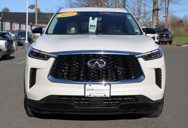 2023 INFINITI QX60 LUXE AWD