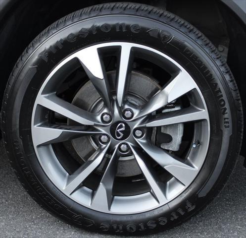 2023 INFINITI QX60 LUXE AWD