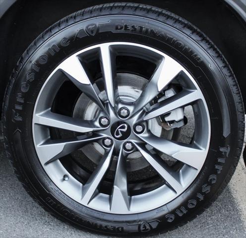 2023 INFINITI QX60 LUXE AWD