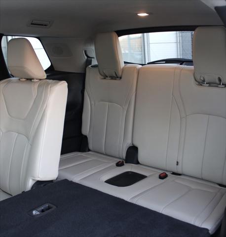 2023 INFINITI QX60 LUXE AWD