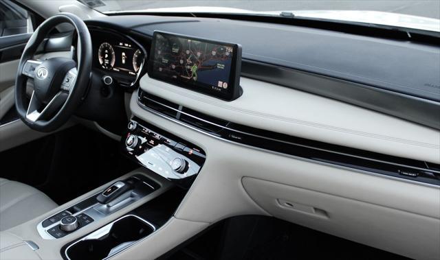2023 INFINITI QX60 LUXE AWD
