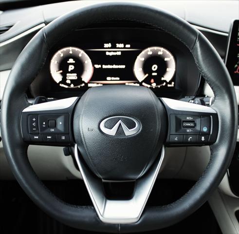2023 INFINITI QX60 LUXE AWD
