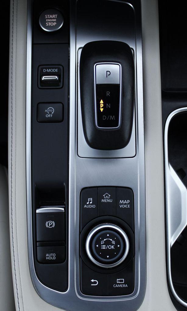 2023 INFINITI QX60 LUXE AWD