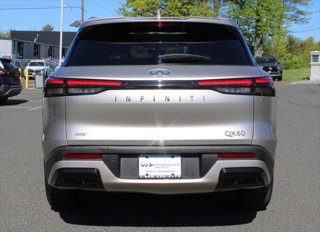 2023 INFINITI QX60 LUXE AWD