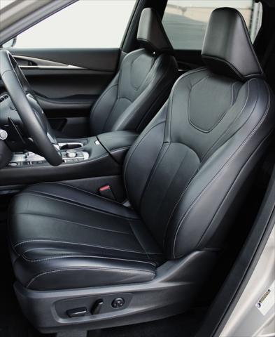 2023 INFINITI QX60 LUXE AWD