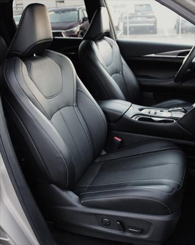 2023 INFINITI QX60 LUXE AWD