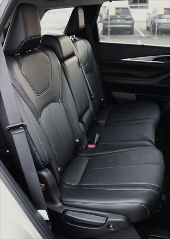 2023 INFINITI QX60 LUXE AWD