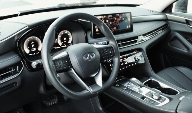 2023 INFINITI QX60 LUXE AWD