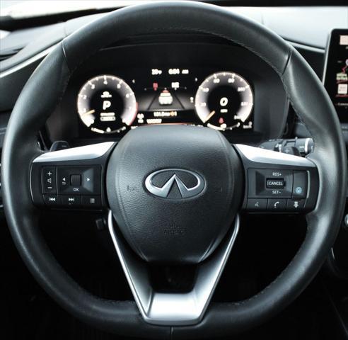 2023 INFINITI QX60 LUXE AWD
