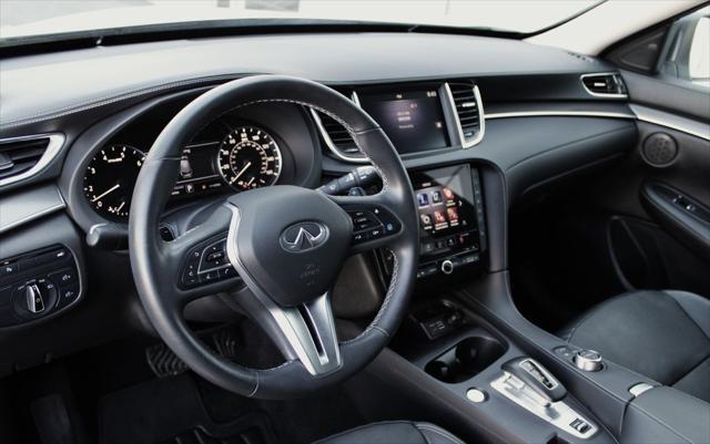 2023 INFINITI QX50 LUXE AWD