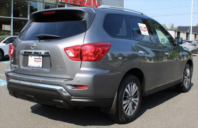 2020 Nissan Pathfinder SL 4WD