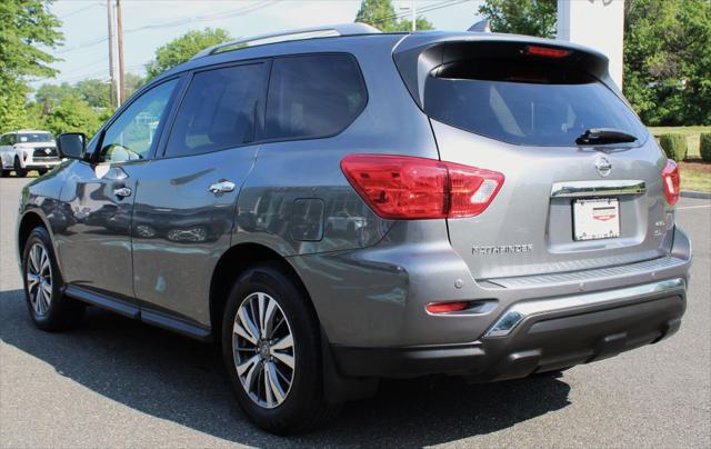 2020 Nissan Pathfinder SL 4WD