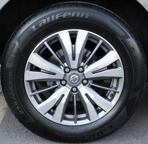 2020 Nissan Pathfinder SL 4WD