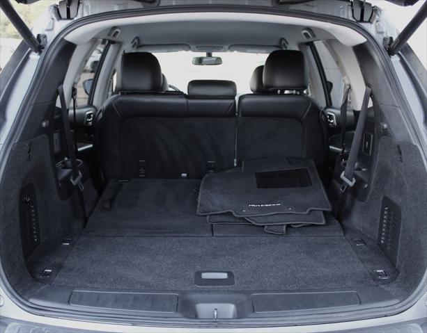2020 Nissan Pathfinder SL 4WD