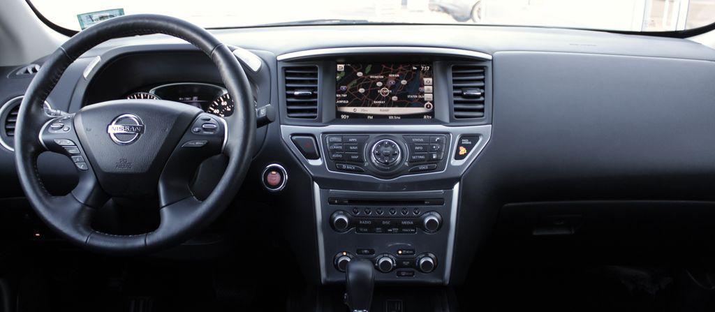 2020 Nissan Pathfinder SL 4WD