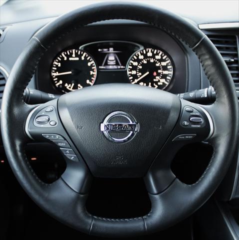 2020 Nissan Pathfinder SL 4WD