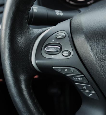 2020 Nissan Pathfinder SL 4WD