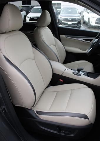 2022 INFINITI QX50 LUXE AWD