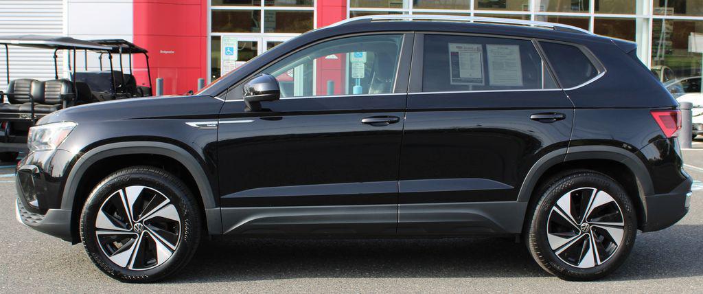 2024 Volkswagen Taos 1.5T SE