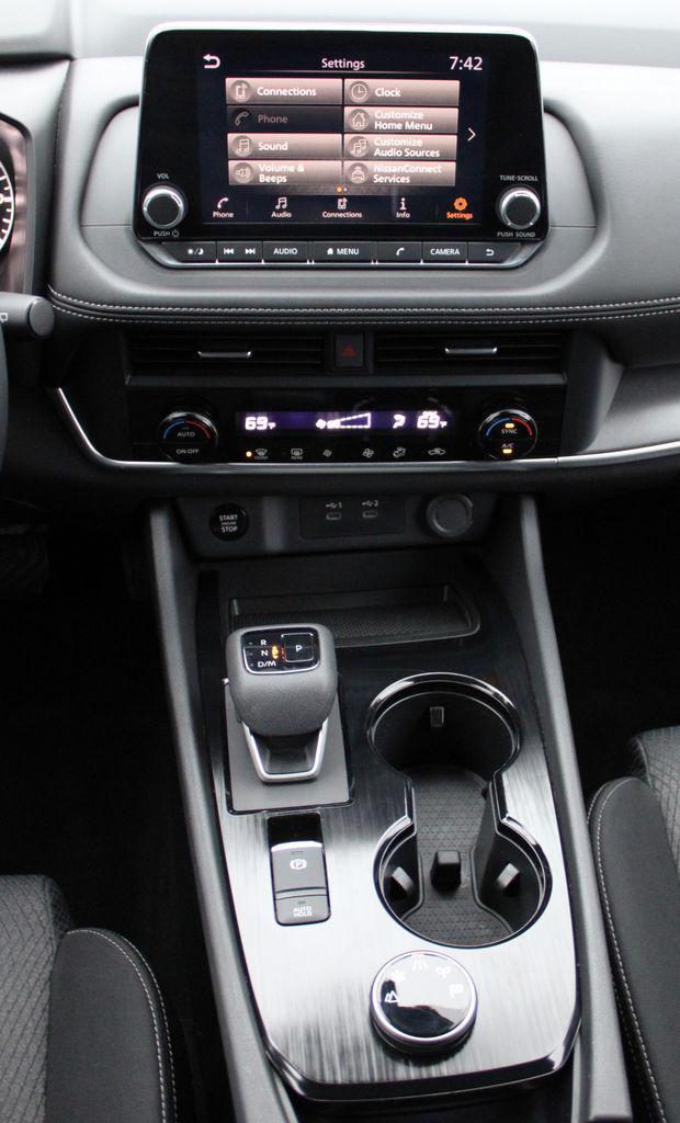 2025 Nissan Rogue SV Intelligent AWD