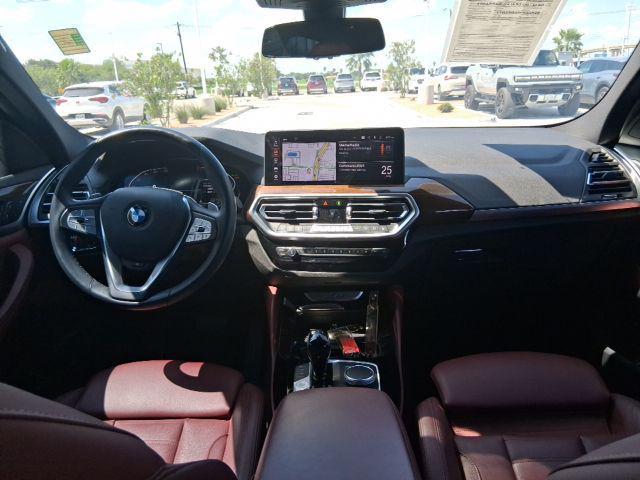 2024 BMW X4 xDrive30i