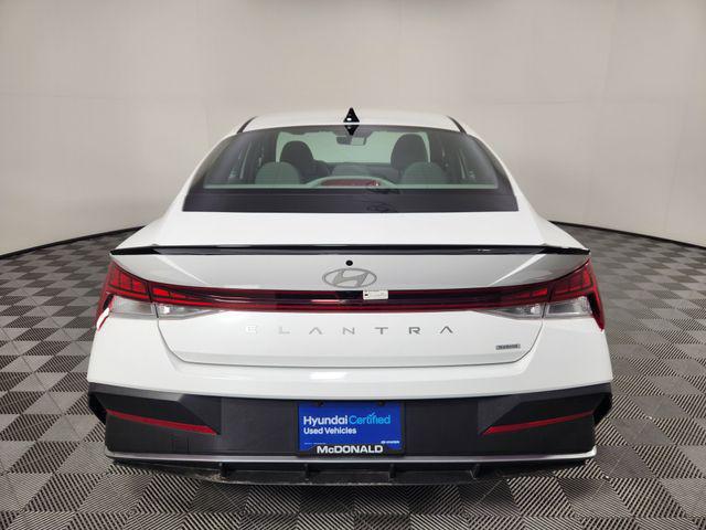 2025 Hyundai Elantra Hybrid SEL Sport