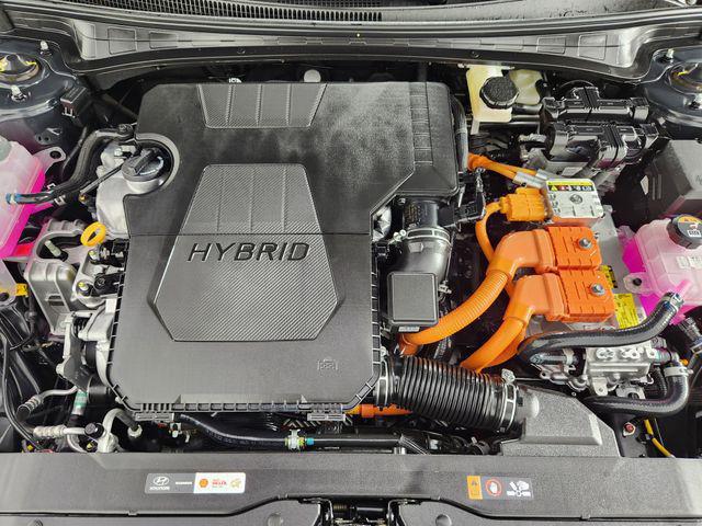 2025 Hyundai Elantra Hybrid Limited