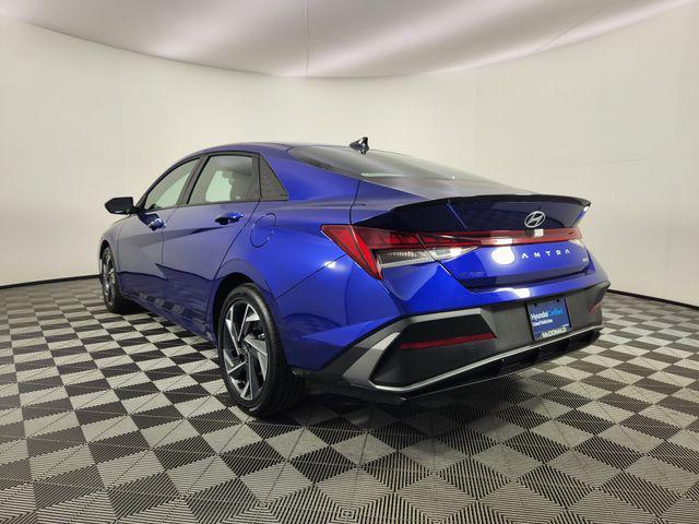 2025 Hyundai Elantra Hybrid SEL Sport