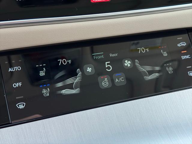 2026 Genesis GV70 2.5T Advanced