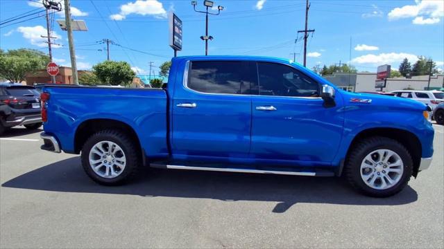 2022 Chevrolet Silverado 1500 4WD Crew Cab Short Bed LTZ