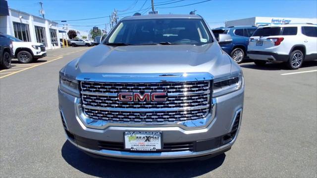 2023 GMC Acadia AWD Denali