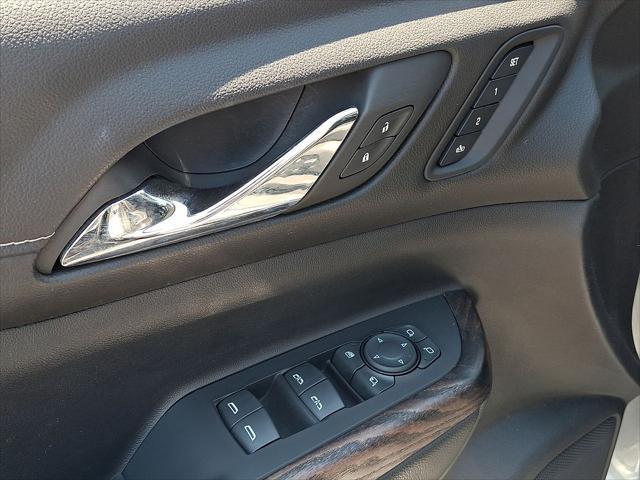 2023 GMC Acadia AWD Denali