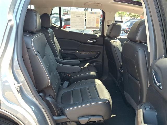 2023 GMC Acadia AWD Denali