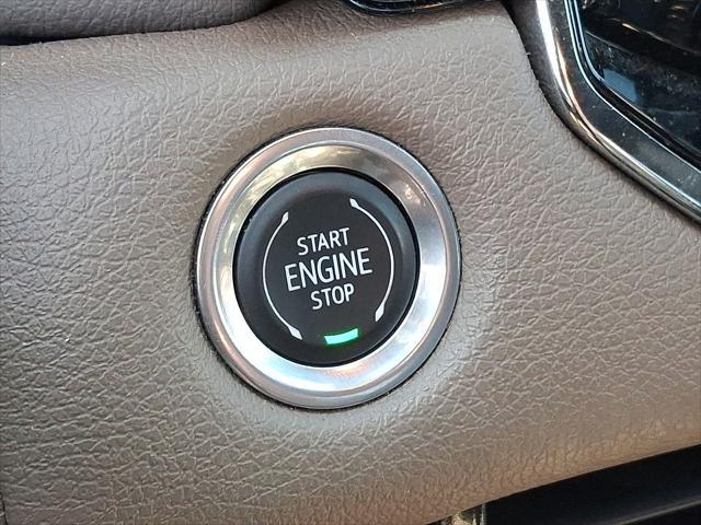 2023 GMC Canyon 4WD Crew Cab Short Box Denali