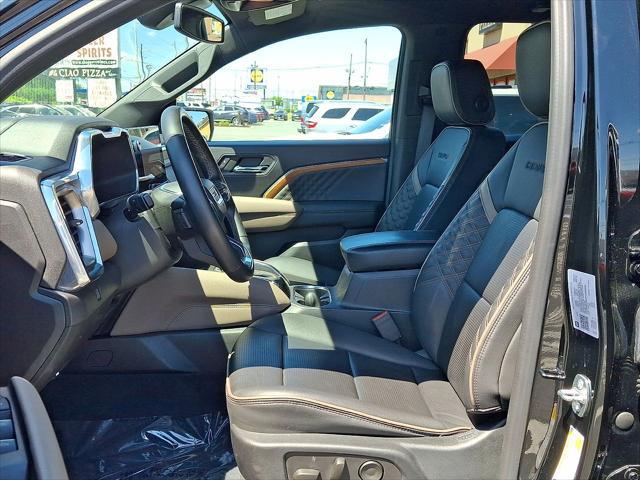 2023 GMC Canyon 4WD Crew Cab Short Box Denali