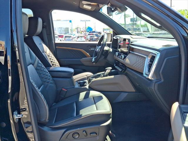 2023 GMC Canyon 4WD Crew Cab Short Box Denali