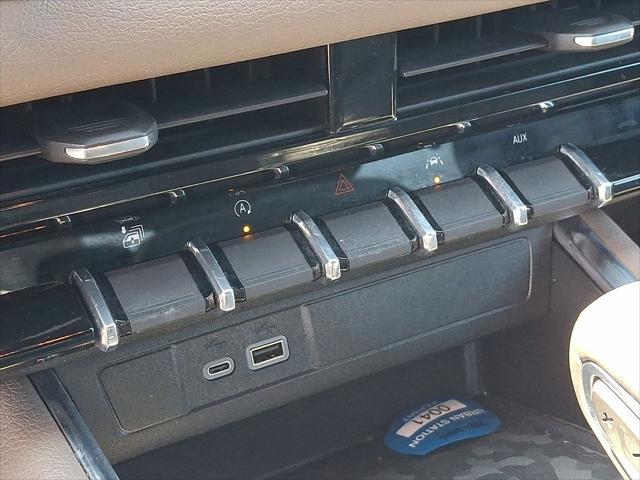 2023 GMC Canyon 4WD Crew Cab Short Box Denali