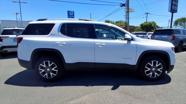2023 GMC Acadia AWD SLE