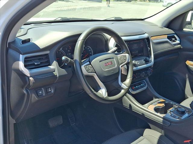 2023 GMC Acadia AWD SLE
