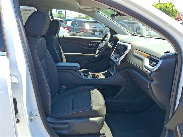 2023 GMC Acadia AWD SLE