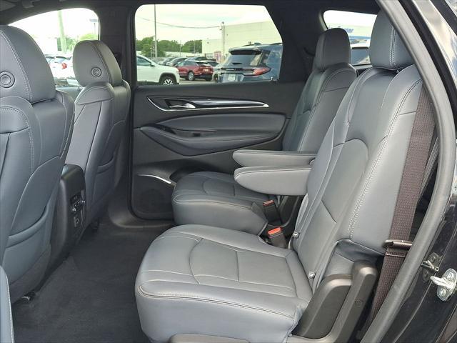 2024 Buick Enclave Essence AWD