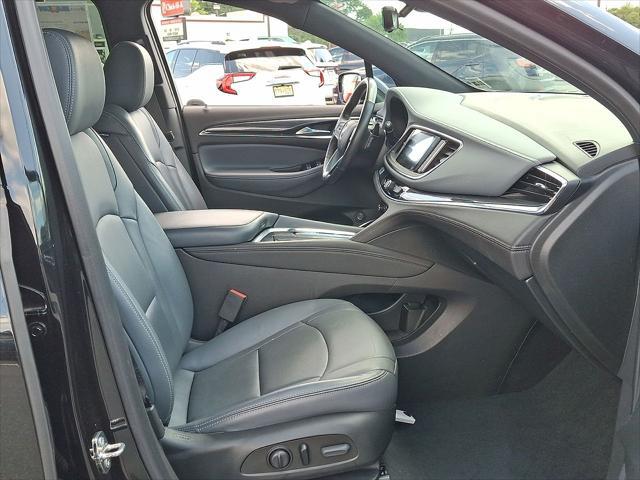 2024 Buick Enclave Essence AWD